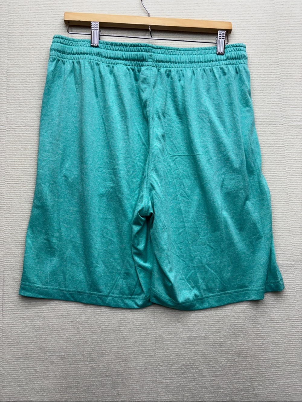 Reebok | large Men's Athletic Shorts - Teal - Picture 5 of 7